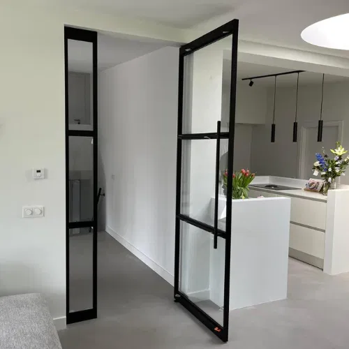 5 Traprenovatie Helmond- Stalen deuren