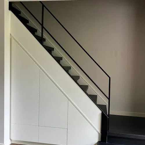 Stalen trapleuning dubbel zwart zijaanzicht Stalen trapleuning dubbel zwart zijaanzicht