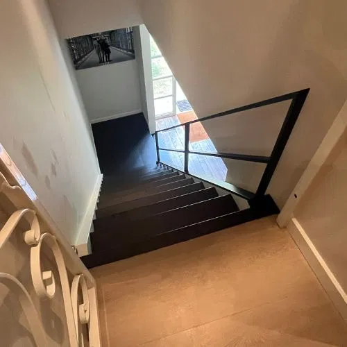 Stalen trapleuning dubbel zwart Stalen trapleuning dubbel zwart bij traprenovatie.com